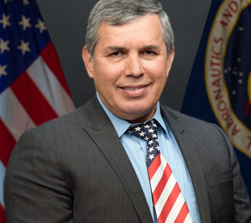 Ed González